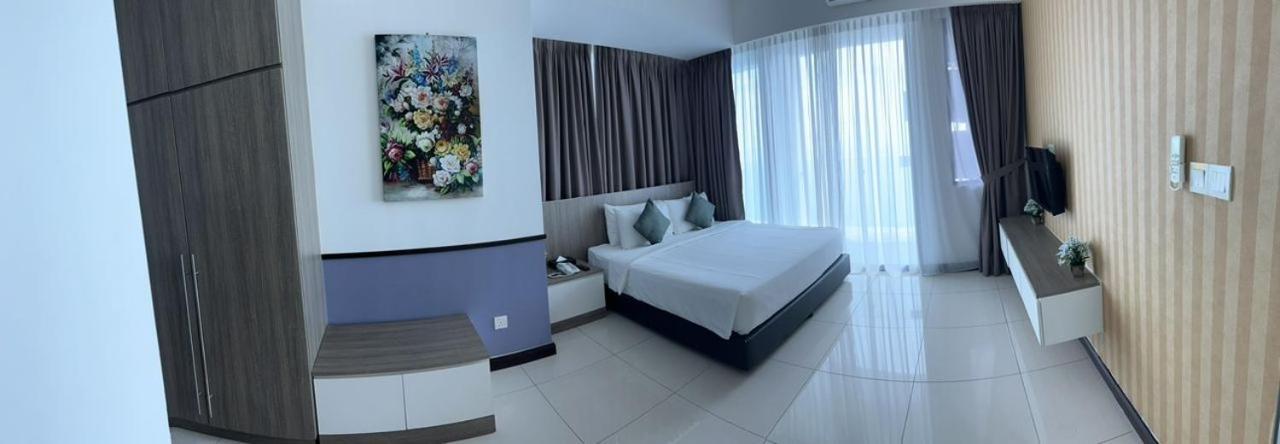 D'Wharf Hotel & Serviced Residence Петалинг Джая Екстериор снимка
